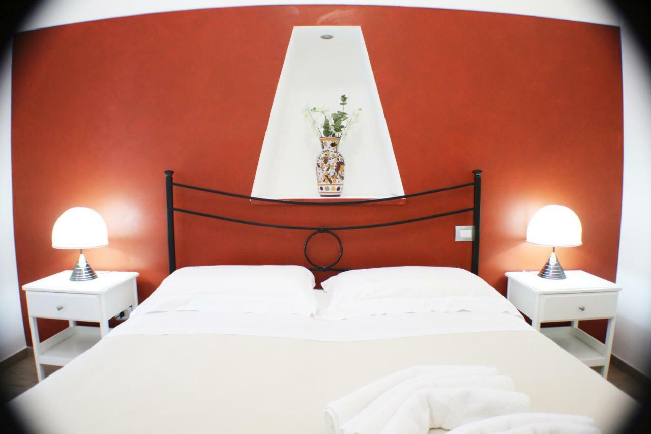 Casa Vacanze Anthea Laterza Bagian luar foto